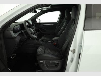 VW Tayron 1.5 TSI eHybrid 150 kW R-Line (2025) - Photo 9