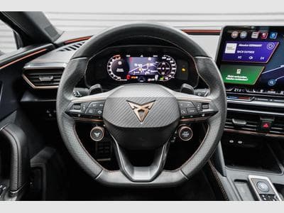 Cupra Leon ST 2,0 TSI (2025) - Photo 9