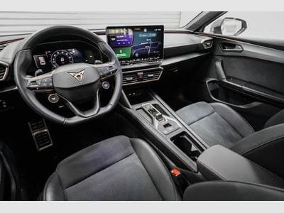 Cupra Leon ST 2,0 TSI (2025) - Photo 7