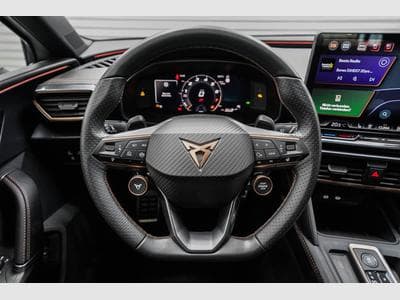 Cupra Leon ST 2,0 TSI (2025) - Photo 9