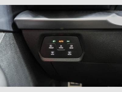 Cupra Leon ST 2,0 TSI (2025) - Photo 11