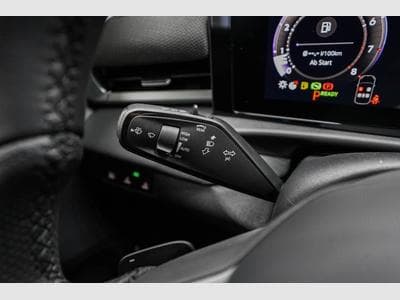 VW T-Roc Neuer 1,5 TSI (2026) - Photo 11