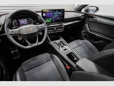 Cupra Leon ST 2,0 TSI (2025) - Photo 7