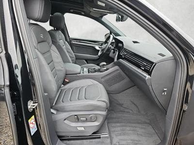 VW Touareg 3.0 TDI 210 kW 4Motion R-Line (2026) - Foto 10