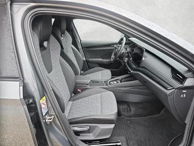 Skoda Octavia 2.0 TSI 150 kW 4x4 Sportline (2025) - Foto 10