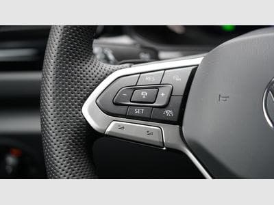 VW T-Roc R-Line Black Edition (2025) - Photo 9