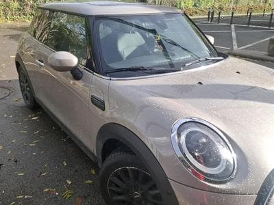 Mini Cooper (2023) - Photo 1