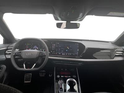 Audi A6 Avant S-Line 2.0 (2025) - Photo 13