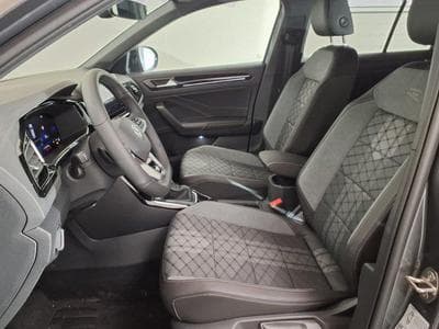 VW T-Roc R-Line 1.5 TSI 7-Gang-DSG (2026) - Photo 9