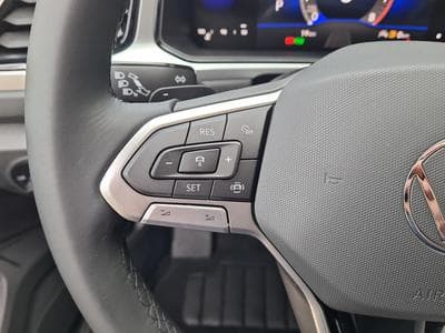 VW T-Roc Life (2025) - Foto 14