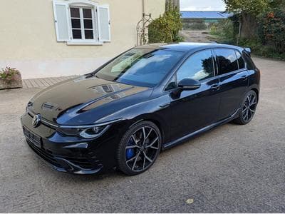 VW Golf VIII R 4Motion DSG (2022) - Photo 1