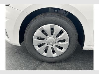 Skoda Fabia Essence (2026) - Photo 11