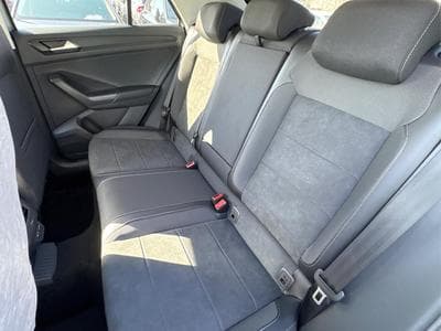 VW T-Roc Limited (2026) - Photo 9