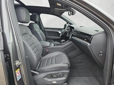 VW Touareg 3.0 TDI 210 kW 4Motion R-Line (2026) - Photo 10