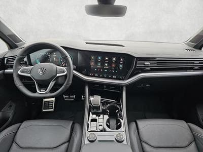 VW Touareg 3.0 TDI 210 kW 4Motion R-Line (2026) - Photo 11
