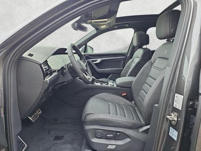 VW Touareg 3.0 TDI 210 kW 4Motion R-Line (2026) - Photo 9