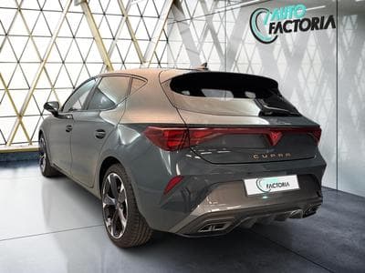 Cupra Leon -29% 1.5 eTSI 150cv BVA+MIRRORLINK+CAM+LED+JA18 (2025) - Photo 4