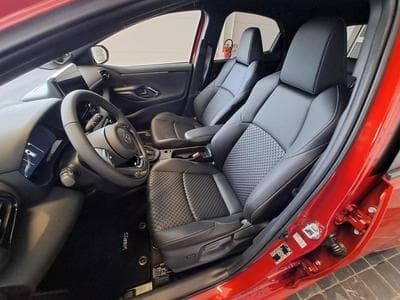 Toyota Yaris Style (2024) - Photo 10