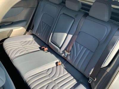 Nissan Ariya EVOLVE (2025) - Foto 12