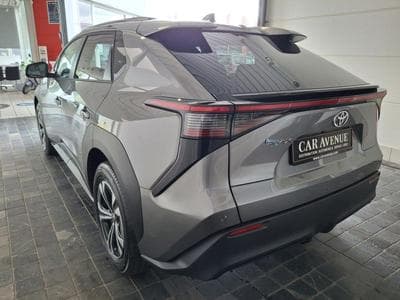 Toyota bZ4X Business Plus 2WD (2025) - Foto 6