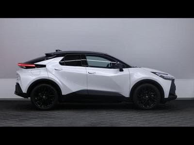 Toyota C-HR 2.0 PHEV 223 GR Sport e-CVT (2025) - Photo 3