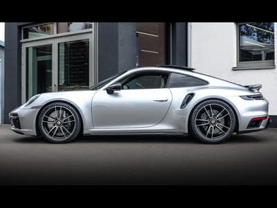 Porsche 911 .1 911 TURBO S COUPE PDK – GT-SILVER – IMMAT FR. - PORSCHE A (2020) - Photo 2