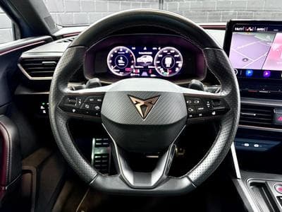 Cupra Leon 2.0 TSI 300CV *PANO* *BEATS* CAM* *19"* (2024) - Photo 10