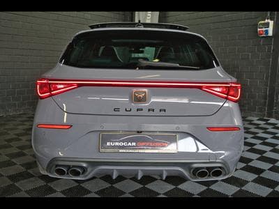 Cupra Leon 2.0 TSI 300CV *PANO* *BEATS* CAM* *19"* (2024) - Photo 5