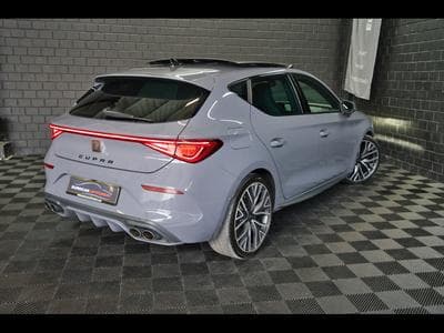 Cupra Leon 2.0 TSI 300CV *PANO* *BEATS* CAM* *19"* (2024) - Photo 6