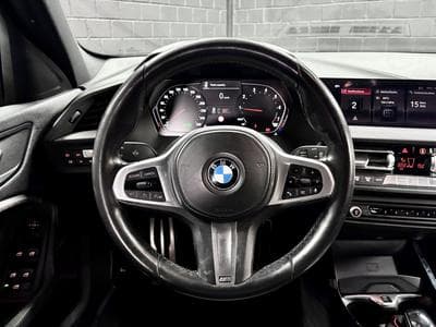 BMW 118 SERIE 1 118I M-SPORT AUTO 140 CV **ATTELAGE** (2019) - Photo 11
