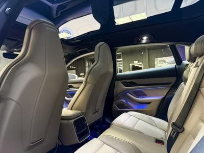 Porsche Taycan Sport Turismo / PANO / PDLS + / LIFT (2023) - Foto 13