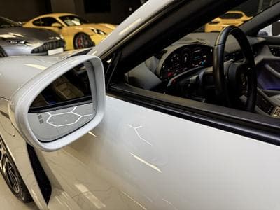 Porsche Taycan Sport Turismo / PANO / PDLS + / LIFT (2023) - Foto 14