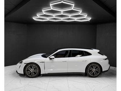 Porsche Taycan Sport Turismo / PANO / PDLS + / LIFT (2023) - Foto 2