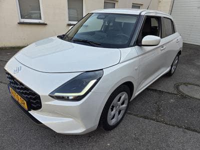 Suzuki Swift 1.2 GL+ 82 CV Hybride Garantie Usine 11/2031 (2024) - Foto 1