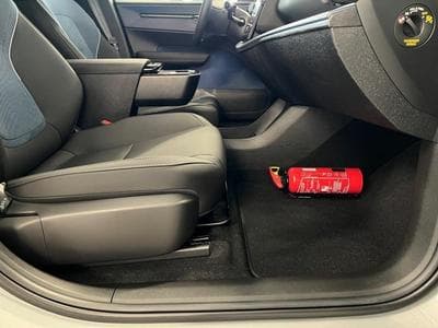 Volvo EX30 Twin motor performance avec kit HEICO (2025) - Foto 15