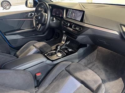 BMW 118 118d M-Sport (2024) - Photo 10