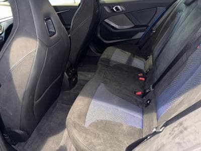 BMW 118 118d M-Sport (2024) - Photo 13