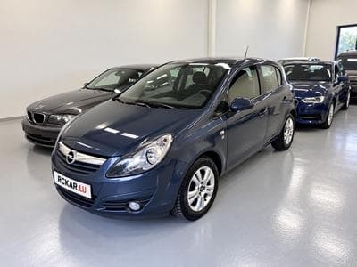 Opel Corsa 1.3 CDTI 95 Edition 111 (2010) - Photo 1