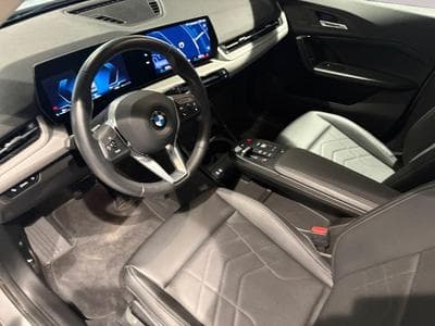 BMW X1 x1 18i (2025) - Photo 9