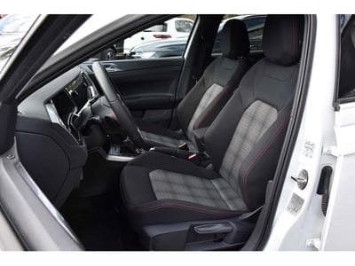 VW Polo 2.0 TSI DSG ACC TRAVEL LANE SIDE IQ.LIGHT PARK ASSIST 1°MAIN (2024) - Foto 6