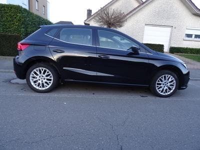 Seat Ibiza 1.0 TSi 110CV 6 VITESSES (2023) - Photo 2