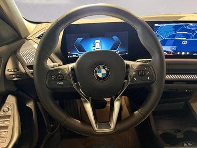 BMW 118 118d advantage (2024) - Foto 11