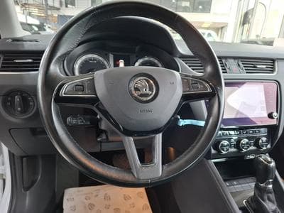 Skoda Octavia 2.0 TDI 150 DSG STYLE, 1 HAND, NAVI, LED,ALU 17'' (2018) - Foto 14