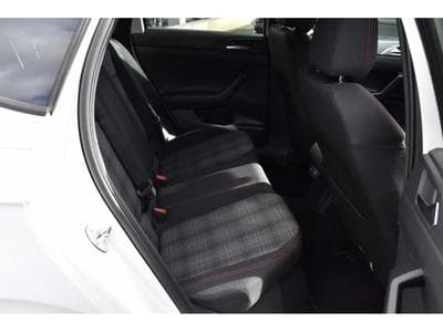 VW Golf (2024) - Foto 8