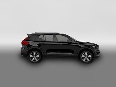 Volvo XC40 (2024) - Photo 4
