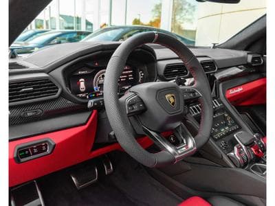 Lamborghini Urus 4.0 V8 Auto./PANO/23/360°/B&O/HUD/CARBON/VOLL (2021) - Photo 14