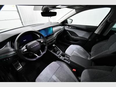 Skoda Octavia Octavia Combi 1.5 TSI Selection, Navi, Park A., (2025) - Foto 5