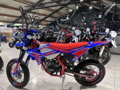 Beta RR Motard 50 TRACK (2026) - Photo 4