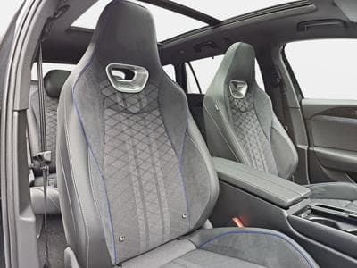 VW Passat 2.0 TDi DSG 150 R-Line (2025) - Foto 14