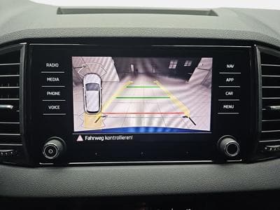 Skoda Karoq 1.5 TSi DSG 150 130 Anniversary (2026) - Photo 10